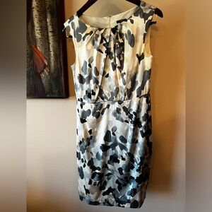 Vintage Anne Taylor Silk Satin Blue Floral Sleeveless Sheath Dress Size 4
